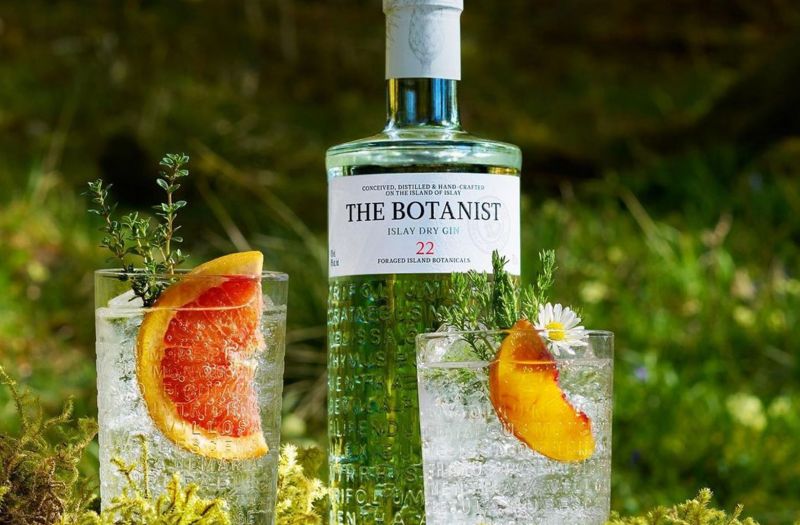 Photo for: The Botanist Gin Wins Best Package at 2021 USA Spirits Ratings